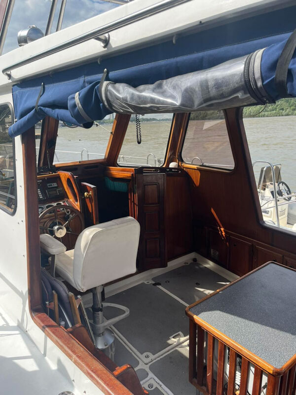 Danube Adventure brod u Beogradu unutrašnji izgled bočno