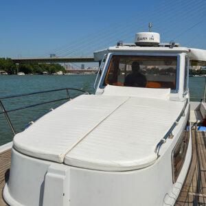 Yacht Signature
