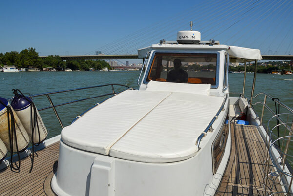 Rent-a-Boat-Serbia-River-Signature-31